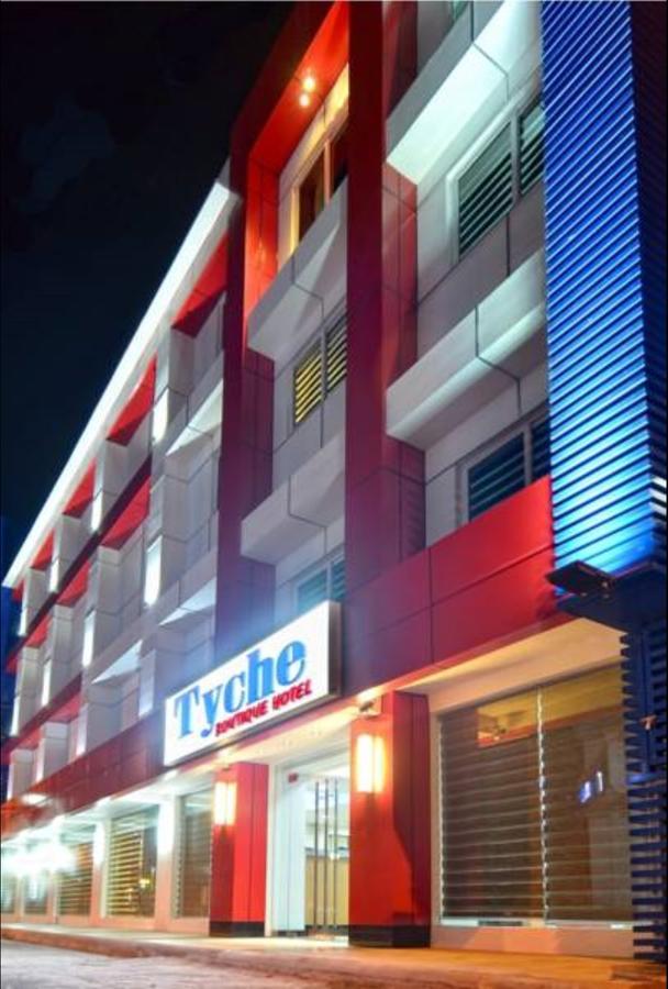 Tyche Boutique Hotel Legazpi Esterno foto
