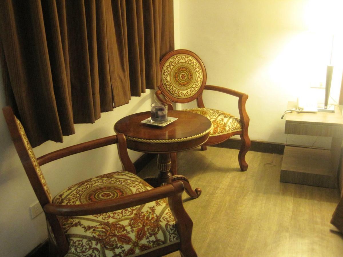 Tyche Boutique Hotel Legazpi Esterno foto